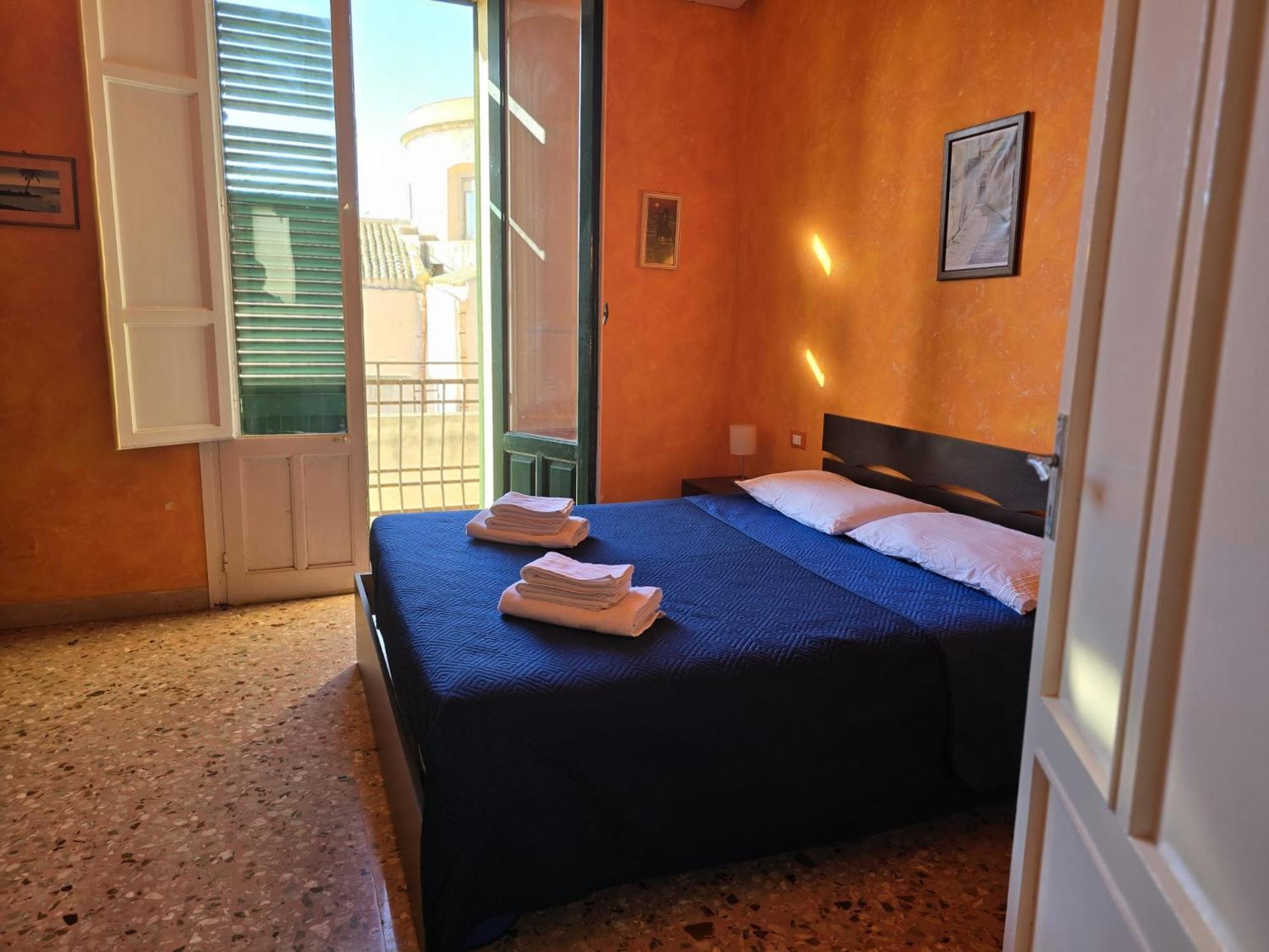 Casa Azzurra Apartment Trapani Exterior photo